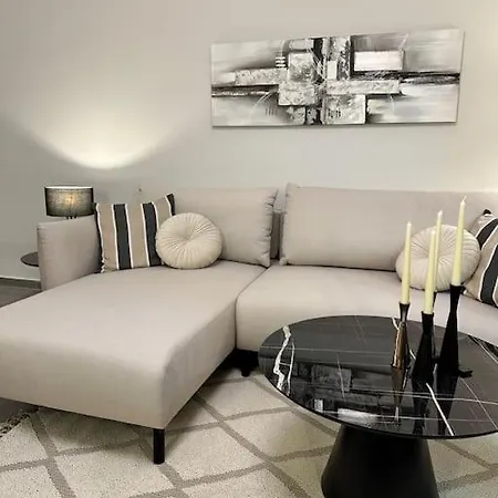 דירה Monique Luxury *