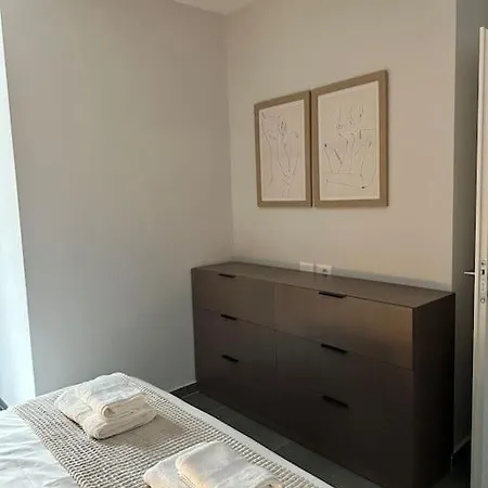 Monique Luxury Διαμέρισμα Σαράντα